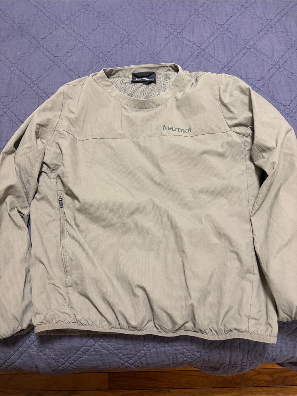 Marmot top